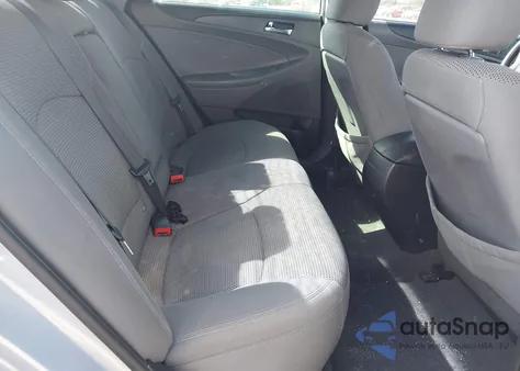 2013 Hyundai Sonata Gls z USA, uszkodzony, nr VIN 5NPEB4AC5DH512314